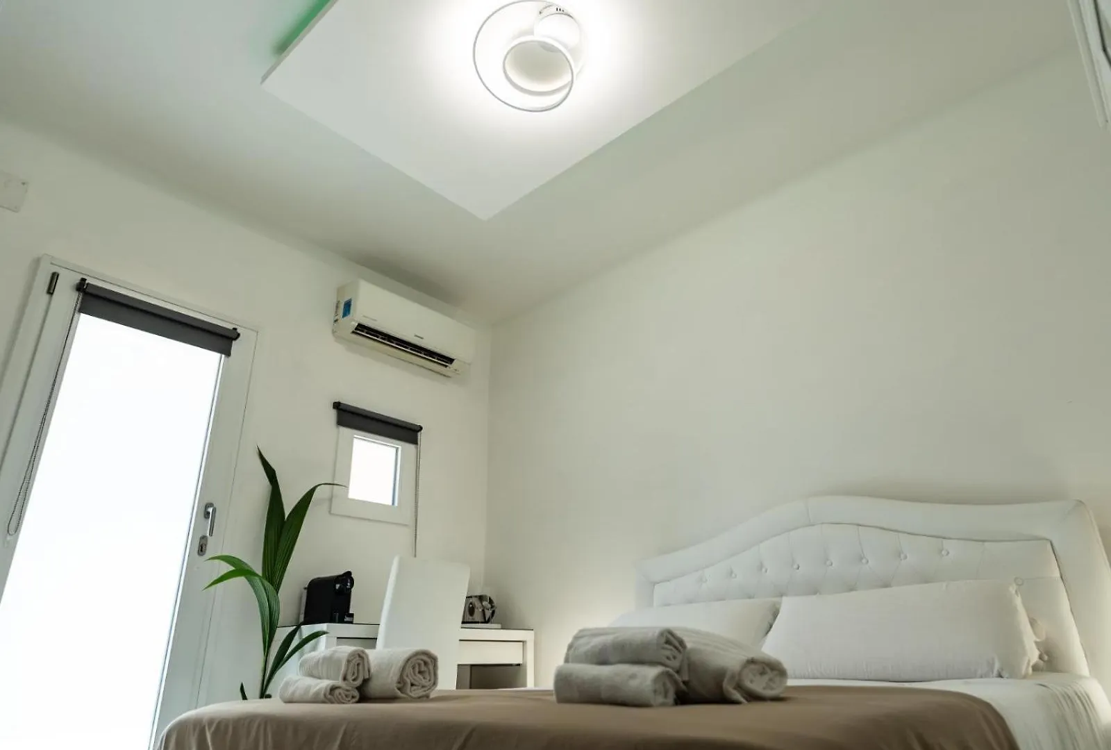 Felix Rooms Rome 0*,  Italy